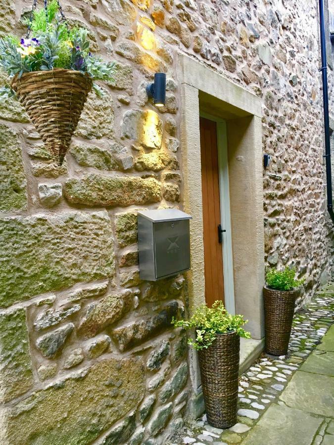 Dugdales Cottage Settle Exterior photo